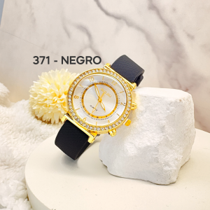 RELOJ N°371